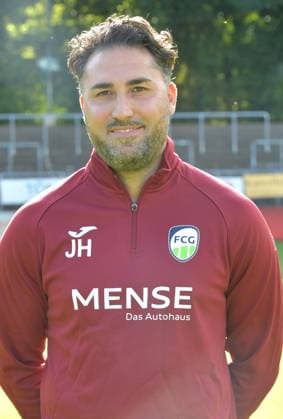 27 07 2024, GER, Football, Regionalliga West, Season 2024 2025, Ohlendorfstadion im Heidewald, Gütersloh FC Gütersloh Photo session 2024 2025 Julian Hesse Coach FC Gütersloh , Action, Single image, High, Portrait, Coach, Coach