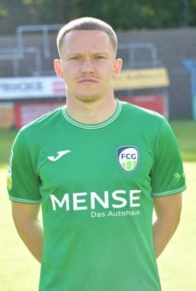 27 07 2024, GER, Football, Regionalliga West, Season 2024 2025, Ohlendorfstadion im Heidewald, Gütersloh FC Gütersloh Photo session 2024 2025 Phil Beckhoff FC Gütersloh , Action, Single image, High, Portrait