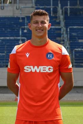 Max Weiss Karlsruher SC 01 GER, Karlsruher SC, Football, 2 Bundesliga, portrait date 2024 2025, 18 07 2024 GER, Karlsruher SC, Football, 2 Bundesliga, portrait date 2024 2025, 18 07 2024 Karlsruhe Copyright: xEibner-Pressefoto JanxPrihodax EP_JPA