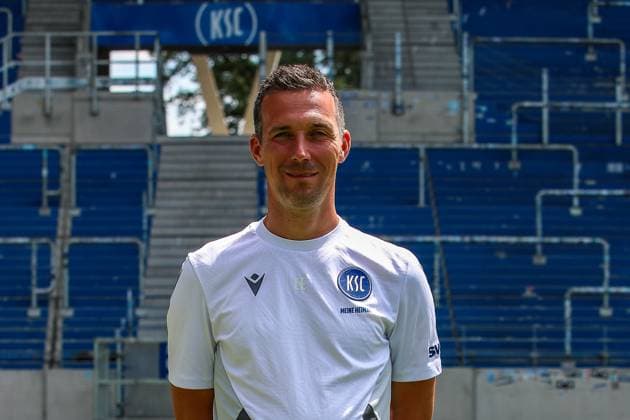 Christian Eichner Karlsruher SC coach GER, Karlsruher SC, football, 2 Bundesliga, portrait date 2024 2025, 18 07 2024 GER, Karlsruher SC, football, 2 Bundesliga, portrait date 2024 2025, 18 07 2024 Karlsruhe Copyright: xEibner-Pressefoto JanxPrihodax EP_JPA