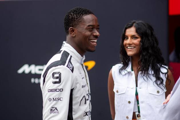 Damson Idris Actor, Great Britain, alias Joshua Pearce, APX GP , Simone Ashley Actress, Great Britain filming the Apple Movie F1 movie Apex, HUN, Formula 1 World Championship, Hungarian Grand Prix, Hungaroring, Raceday, Arrival of the drivers, 21 07 2024 HUN, Formula 1 World Championship, Hungarian Grand Prix, Hungaroring, Raceday, Arrival of the drivers, 21 07 2024 Mogyorod Copyright: xEibner-Pressefoto Memmlerx EP_MMR