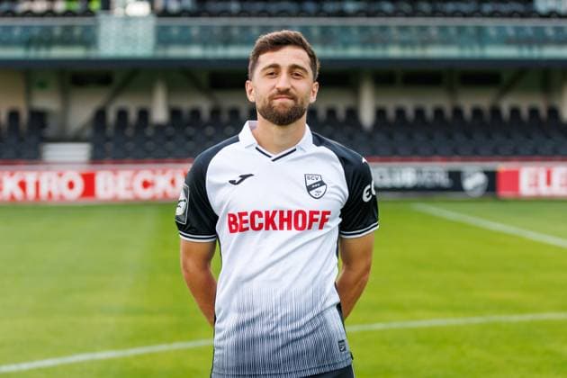 Berkan Taz SC Verl 3 Liga, Portraettermin 2024 2025 GER, Portraettermin SC Verl, Fussball, 3 Liga, Spielzeit 2024 2025, 21 07 2024 DFL Regulations prohibit any use of photographers as image sequences and or quasi video GER, Portraettermin SC Verl, Fussball, 3 Liga, Spielzeit 2024 2025, 21 07 2024 Verl Copyright: xJanxStrohdiekx JSK
