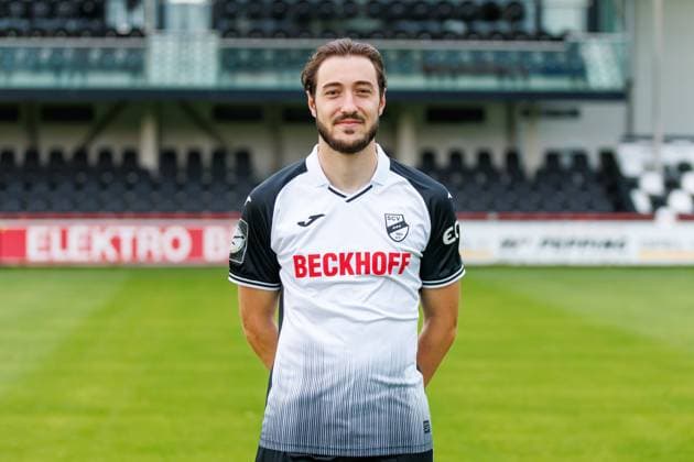 Marcel Benger SC Verl 3 Liga, Portraettermin 2024 2025 GER, Portraettermin SC Verl, Fussball, 3 Liga, Spielzeit 2024 2025, 21 07 2024 DFL Regulations prohibit any use of photographers as image sequences and or quasi video GER, Portraettermin SC Verl, Fussball, 3 Liga, Spielzeit 2024 2025, 21 07 2024 Verl Copyright: xJanxStrohdiekx JSK