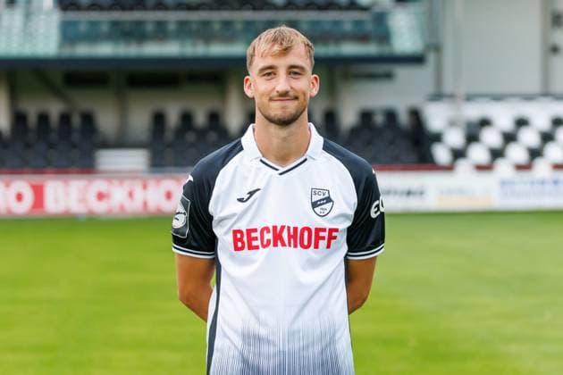 Michel Julius Stoecker SC Verl 3 Liga, Porträttermin 2024 2025 GER, Portraettermin SC Verl, Fussball, 3 Liga, Spielzeit 2024 2025, 21 07 2024 DFL Regulations prohibit any use of photographers as image sequences and or quasi video GER, Portraettermin SC Verl, Fussball, 3 Liga, Spielzeit 2024 2025, 21 07 2024 Verl Copyright: xJanxStrohdiekx JSK