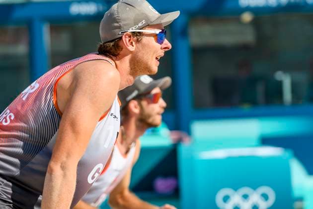FRA, Summer Olympics Paris 2024, Beach Volleyball , Men , Quarterfinals EHLERS WICKLER GER vs BOERMANS DE GROOT 06 08 2024, Champ de Mars, Paris, FRA, Summer Olympics Paris 2024, Beach Volleyball , Men , Quarterfinals EHLERS WICKLER GER vs BOERMANS DE GROOT, in the picture Nils Ehlers GER with Clemens Wickler GER nordphotoxGmbHx xStraubmeier nph00004