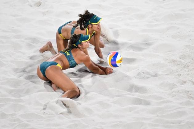 OLY24 Beach volleyball, Beachvolleyball Australian beach volleyball player Mariafe Artacho del Solar and Australian beach volleyball player Taliqua Clancy in action during the Women s Semifinal 51 beach volleyball match between Australia and Brazil at Eiffel Tower Stadium in Paris, as part of the 2024 Paris Olympic Games, Olympische Spiele, Olympia, OS France, Thursday, August 08, 2024. ( NO ARCHIVING, EDITORIAL USE ONLY, NO USE IN BOOKS WITHOUT CONSENT PARIS FRANCE Copyright: xJOELxCARRETTx 20240809173237840952