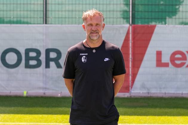 Lars Vossler SC Freiburg, Co Coach GER, SC Freiburg, 1 BL, Portraettermin 2024 2025, 08 08 2024, GER, SC Freiburg, 1 BL, Portraettermin 2024 2025, 08 08 2024 Freiburg Copyright: xEibner-Pressefoto WolfgangxFrankx EP_WFK