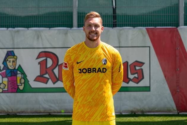 Florian Mueller SC Freiburg, 21 GER, SC Freiburg, 1 BL, portrait date 2024 2025, 08 08 2024, GER, SC Freiburg, 1 BL, portrait date 2024 2025, 08 08 2024 Freiburg Copyright: xEibner-Pressefoto WolfgangxFrankx EP_WFK