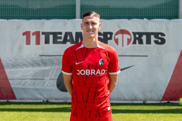 Roland Sallai SC Freiburg, 22 GER, SC Freiburg, 1 BL, portrait date 2024 2025, 08 08 2024, GER, SC Freiburg, 1 BL, portrait date 2024 2025, 08 08 2024 Freiburg Copyright: xEibner-Pressefoto WolfgangxFrankx EP_WFK