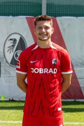 Florent Muslija SC Freiburg, 23 GER, SC Freiburg, 1 BL, portrait date 2024 2025, 08 08 2024, GER, SC Freiburg, 1 BL, portrait date 2024 2025, 08 08 2024 Freiburg Copyright: xEibner-Pressefoto WolfgangxFrankx EP_WFK