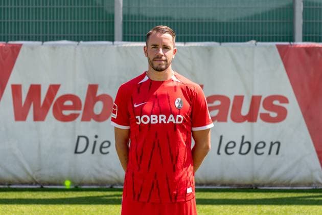 Christian Guenter SC Freiburg, 30 GER, SC Freiburg, 1 BL, portrait date 2024 2025, 08 08 2024, GER, SC Freiburg, 1 BL, portrait date 2024 2025, 08 08 2024 Freiburg Copyright: xEibner-Pressefoto WolfgangxFrankx EP_WFK