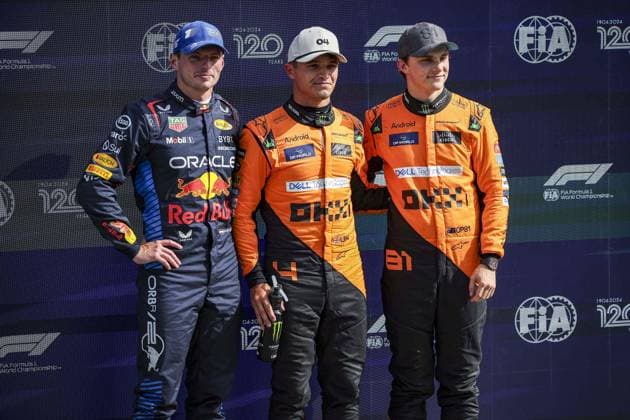 NORRIS Lando (gbr), McLaren F1 Team MCL38, VERSTAPPEN Max (ned), Red Bull Racing RB20, PIASTRI Oscar (aus), McLaren F1 Team MCL38, portrait during the Formula 1 Heineken Dutch Grand Prix 2024, 15th round of the 2024 Formula One World Championship, WM, Weltmeisterschaft from August 23 to 25, 2024 on the Circuit Zandvoort, in Zandvoort, Netherlands - F1 - DUTCH GRAND PRIX 2024 DPPI Panoramic 240824_R15_OLANDA_DP_XB3_5060_