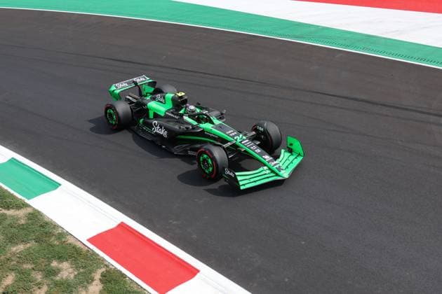 Zhou Guanyu Stake F1 Team Kick Sauber, 24 , Free Practice 3, Free Practice 3, FP3, ITA, Formula 1 World Championship, Italian Grand Prix, Autodromo Nazionale Monza, 31 08 2024 ITA, Formula 1 World Championship, Italian Grand Prix, Italy, Autodromo Nazionale Monza, 31 08 2024 Monza Copyright: xEibner-Pressefoto AnnikaxGrafx EP_AGF