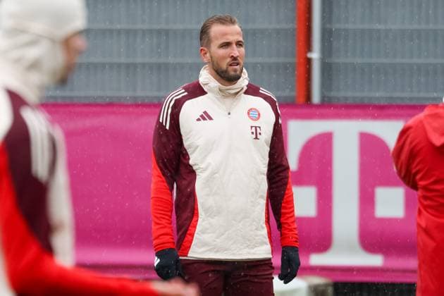 Harry Kane FC Bayern Muenchen, 09 at training in the rain, Final training, FC Bayern Muenchen, Football, UEFA Champions League, Matchday 1, Season 24 25, 16 09 2024, Final training, FC Bayern Muenchen, Football, UEFA Champions League, Matchday 1, Season 24 25, 16 09 2024 Muenchen Copyright: xEibner-Pressefoto JennixMaulx EP_JML