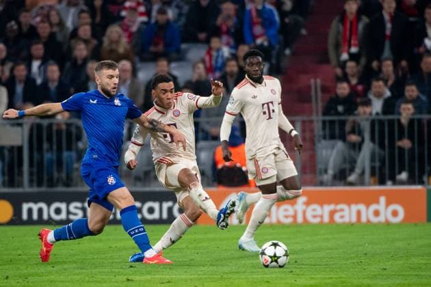 Jamal Musiala FC Bayern Muenchen, 42 in duel with Stefan Ristovski GNK Dinamo, 22 , GER, FC Bayern Muenchen vs GNK Dinamo Zagreb, Football, Champions League, Matchday 1, Season 2024 2025, 17 09 2024 GER, FC Bayern Muenchen vs GNK Dinamo Zagreb, Football, Champions League, Matchday 1, Season 2024 2025, 17 09 2024 Muenchen Copyright: xEibner-Pressefoto Memmlerx EP_MMR