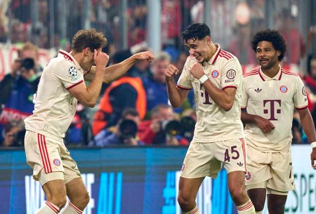 Sport Bilder des Tages Leon GORETZKA, FCB 8 celebrates his goal, happy, laugh, celebration, 8-2 with Aleksandar Pavlovic, FCB 45 in the group league match FC BAYERN MUENCHEN - DINAMO ZAGREB 9-2 of football UEFA Champions League in season 2024 2025 in Munich, Sep 17, 2024 , FCB, 1. Spieltag, München