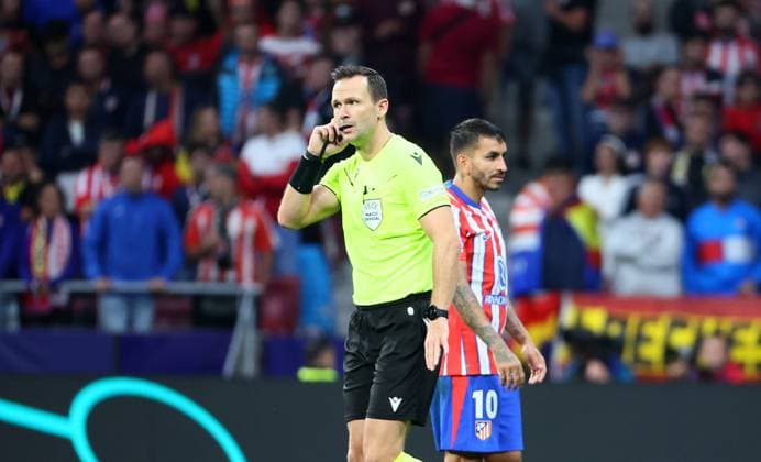Madrid, 19 09 2024, Estadio Wanda Metropolitano, Football, UEFA Champions League, Matchday 1 , Atletico Madrid vs RB Leipzig , In picture referee Ivan Kruzliak SVK , Only editorial use Photo for editorial use only , UEFA regulations prohibit any use of photographs as image sequences and or quasi video , Picture Point