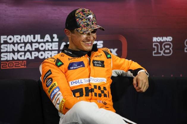 NORRIS Lando (gbr), McLaren F1 Team MCL38, portrait press conference, PK, Pressekonferenz during the Formula 1 Singapore Grand Prix 2024, 18th round of the 2024 Formula One World Championship, WM, Weltmeisterschaft from September 20 to 22, 2024 on the Marina Bay Circuit, in Singapore, Singapore - F1 - SINGAPORE GRAND PRIX 2024 DPPI Panoramic 240921_R18_SINGAPORE_DP_XB5_0284