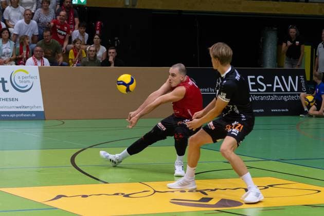 v li Moritz Rauber TV Rottenburg, 02 , Dirk Mehlberg TV Rottenburg, 01 GER, TV Rottenburg vs TSV Grafing, Volleyball, Men, 2 Bundesliga, Season 24 25, 21 09 2024, GER, TV Rottenburg vs TSV Grafing, Volleyball, Men, 2 Bundesliga, Season 24 25, 21 09 2024 Rottenburg Copyright: xEibner-Pressefoto WolfgangxFrankx EP_WFK