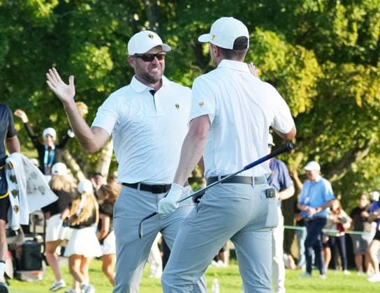 September 28, 2024, Montreal, Pq, Canada: International team member Corey Conners, left, of Canada, celebrates with partner Mackenzie Hughes, of Canada, after squaring their match on the 12th hole during their fourth round foursomes match at the Presidents Cup golf tournament at Royal Montreal Golf Club, in Montreal, Saturday, Sept. 28, 2024. Corey Conners, Mackenzie Hughes - ZUMAc35_ 20240928_zaf_c35_157 Copyright: xChristinnexMuschix