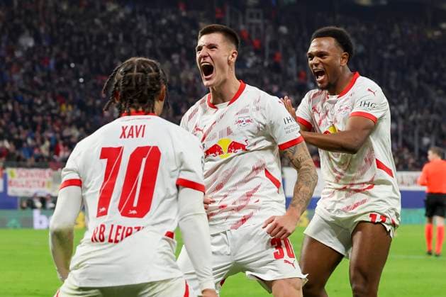 Benjamin Sesko RB Leipzig celebrates after scoring his teams second goal with Xavi Simons RB Leipzig and Lois Openda RB Leipzig , UEFA Champions League 2024 25 League Phase MD2, RB Leipzig v Juventus, Red Bull Arena on October 02, 2024 in Leipzig, Germany Photo by Marco Steinbrenner DeFodi Images Benjamin Sesko RB Leipzig celebrates after scoring his teams second goal with Xavi Simons RB Leipzig and Lois Openda RB Leipzig , UEFA Champions League 2024 25 League Phase MD2, RB Leipzig v Juventus, Red Bull Arena Leipzig , October 2, 2024 in Leipzig, Germany Photo by Marco Steinbrenner DeFodi Images Defodi 700 leipzig juve 20241002 063 Defodi-700