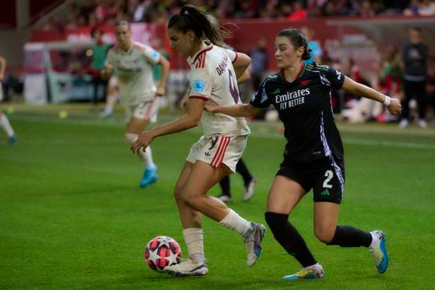 2024 25 UEFA Women™s Champions League FC Bayern Munich Women vs Arsenal WFC, Croup C, Matchday 1, Season 2024 2025, FC Bayern Munich Women vs Arsenal WFC, GER, 2024 10 09, FC Bayern Campus Munich, DAMNJANOVIÄÜ Jovana FC Bayern Munich 9 , FOX Emily Arsenal WFC 02 , sportworld Munich FC Bayern Campus Bayern Germany