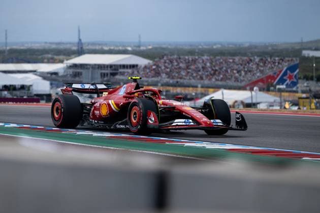 Carlos Sainz Scuderia Ferrari HP, Spain, 55 in Ferrari SF 24, USA, Formula 1 World Championship, Pirelli Grand Prix of the United States of America, Circuit of the Americas Austin, Free Practice, 18 10 2024 USA, Formula 1 World Championship, Pirelli Grand Prix of the United States of America, Circuit of the Americas Austin, Free Practice, 18 10 2024 Austin Copyright: xEibner-Pressefoto Memmlerx EP_MMR