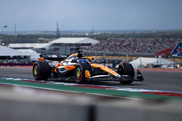 Oscar Piastri McLaren Formula 1 Team, Australia, 81 in McLaren MCL38, USA, Formula 1 World Championship, Pirelli Grand Prix of the United States of America, Circuit of the Americas Austin, Free Practice, 18 10 2024 USA, Formula 1 World Championship, Pirelli Grand Prix of the United States of America, Circuit of the Americas Austin, Free Practice, 18 10 2024 Austin Copyright: xEibner-Pressefoto Memmlerx EP_MMR