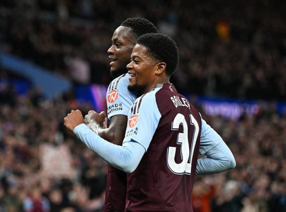 Jhon Duran of Aston Villa celebrates with Leon Bailey after scoring the team s second goal Aston Villa v Bologna, UEFA Champions League, Group Stage, Football, Villa Park, Birmingham, UK, 22 Oct 2024 EDITORIAL USE ONLY No use with unauthorised audio, video, data, fixture lists, club league logos or live services. Online in-match use limited to 120 images, no video emulation. No use in betting, games or single club league player publications. Copyright: xAnnaxGowthorpe Shutterstockx 14801595ax