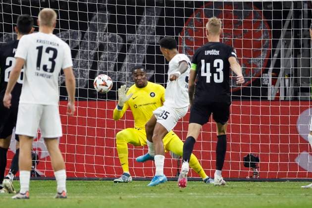 Offside goal by Tuta Eintracht Frankfurt, 35 , Football, UEFA Europa League, Matchday 3, 2024 2025, Eintracht Frankfurt vs Rigas Futbola Skola, 24 10 2024, Frankfurt Stadion, Frankfurt am Main, Germany Frankfurt am Main Frankfurt Stadion Hessen Germany Copyright: xGrantxHubbsx