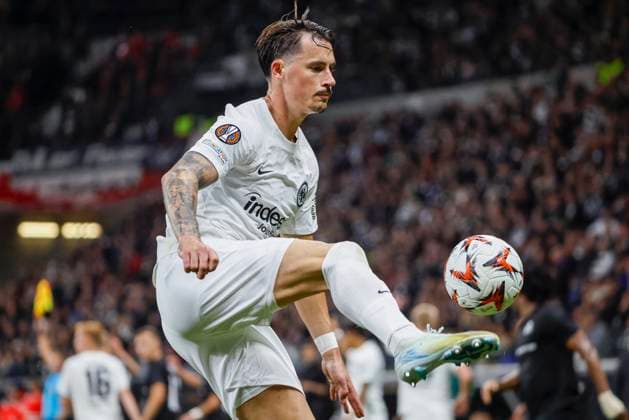 Robin Koch Eintracht Frankfurt, 04 on the ball , Football, UEFA Europa League, Matchday 3, 2024 2025, Eintracht Frankfurt vs Rigas Futbola Skola, 24 10 2024, Frankfurt Stadion, Frankfurt am Main, Germany Frankfurt am Main Frankfurt Stadion Hessen Germany Copyright: xGrantxHubbsx