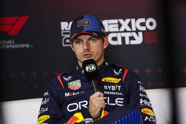 press conference, PK, Pressekonferenz VERSTAPPEN Max (ned), Red Bull Racing RB20, portrait during the Formula 1 Gran Premio de la Ciudad de Mexico 2024, 20th round of the 2024 Formula One World Championship, WM, Weltmeisterschaft from October 25 to 27, 2024 on the Autodromo Hermanos Rodriguez, in Mexico City, Mexico - F1 - MEXICO CITY GRAND PRIX 2024 DPPI Panoramic 241027_R20_MESSICO_EA013930
