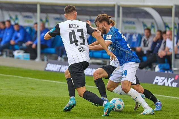 Killian Julian Corredor SV Darmstadt 98, 34 and Romario Roesch SSV Ulm 1846, 43 GER, SV Darmstadt 98 vs SSV Ulm 1846, Football, 2 Bundesliga, Matchday 10, Season 2024 2025, 27 10 24 DFL REGULATES PROHIBIT ANY USE OF PHOTOGRAPHS AS IMAGE SEQUENCES AND OR QUASI VIDEO GER, SV Darmstadt 98 vs SSV Ulm 1846, Football, Bundesliga 2, Matchday 10, Season 2024 2025, 27 10 24 Darmstadt Copyright: xGeraldxOelze-dexStoppany,xEibner-Pressefoto GeraldxOelze-dexStoppanyx EP-ODS
