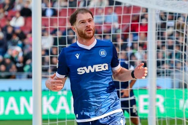 Budu Zivzivadze Karlsruher SC cheers, 2 Bundesliga, Hannover 96 vs Karlsruher SC, Heinz von Heiden Arena on November 02, 2024 in Hanover, Germany Photo by Marco Steinbrenner DeFodi Images Budu Zivzivadze Karlsruher SC cheers, 2 Bundesliga, Hannover 96 vs Karlsruher SC, Heinz von Heiden Arena, November 2, 2024 in Hanover, Germany Photo by Marco Steinbrenner DeFodi Images DFB DFL REGULATIONS PROHIBIT ANY USE OF PHOTOGRAPHS AS IMAGE SEQUENCES AND OR QUASI VIDEO not used in POL SRB CRO FRA GBR NED ITA USA Defodi 700 hannover ksc 20241102 020 Defodi-700 not used in POL SRB CRO FRA GBR NED ITA USA DFB DFL REGULATIONS PROHIBIT ANY USE OF PHOTOGRAPHS AS IMAGE SEQUENCES AND OR QUASI-VIDEO.