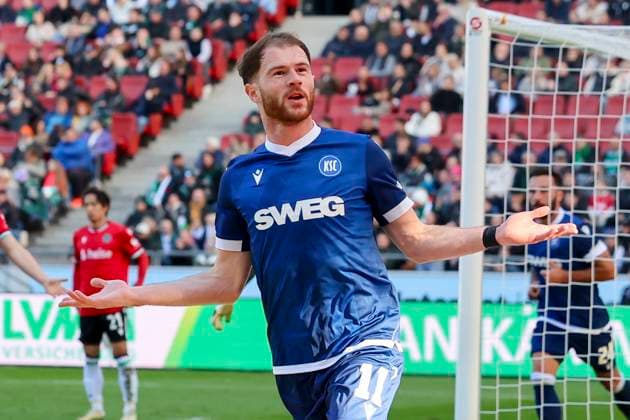 Budu Zivzivadze Karlsruher SC cheers, 2 Bundesliga, Hannover 96 vs Karlsruher SC, Heinz von Heiden Arena on November 02, 2024 in Hanover, Germany Photo by Marco Steinbrenner DeFodi Images Budu Zivzivadze Karlsruher SC cheers, 2 Bundesliga, Hannover 96 vs Karlsruher SC, Heinz von Heiden Arena, November 2, 2024 in Hanover, Germany Photo by Marco Steinbrenner DeFodi Images DFB DFL REGULATIONS PROHIBIT ANY USE OF PHOTOGRAPHS AS IMAGE SEQUENCES AND OR QUASI VIDEO not used in POL SRB CRO FRA GBR NED ITA USA Defodi 700 hannover ksc 20241102 021 Defodi-700 not used in POL SRB CRO FRA GBR NED ITA USA DFB DFL REGULATIONS PROHIBIT ANY USE OF PHOTOGRAPHS AS IMAGE SEQUENCES AND OR QUASI-VIDEO.
