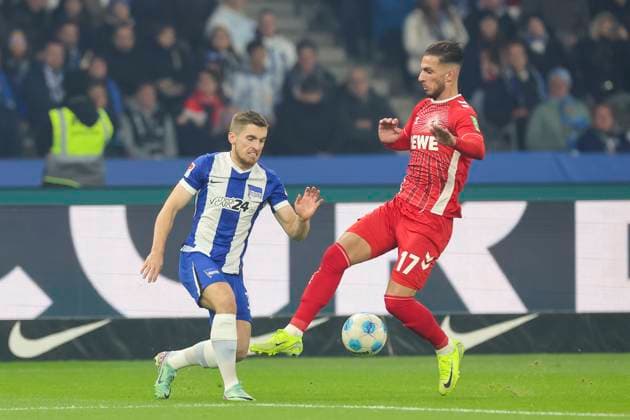 Jonjoe Kenny Hertha BSC Berlin and Leart Pacarada 1 FC Koeln battle for the ball, 2 Bundesliga, Hertha BSC vs 1 FC Köln, Olympiastadion, November 2, 2024 in Berlin, Germany Photo by Marco Steinbrenner DeFodi Images Jonjoe Kenny Hertha BSC Berlin and Leart Pacarada 1 FC Koeln battle for the ball, 2 Bundesliga, Hertha BSC vs 1 FC Köln, Olympiastadion, November 2, 2024 in Berlin, Germany Photo by Marco Steinbrenner DeFodi Images DFB DFL REGULATIONS PROHIBIT ANY USE OF PHOTOGRAPHS AS IMAGE SEQUENCES AND OR QUASI VIDEO not used in POL SRB CRO FRA GBR NED ITA USA Defodi 700 berlin koeln 20241102 037 Defodi-700 not used in POL SRB CRO FRA GBR NED ITA USA DFB DFL REGULATIONS PROHIBIT ANY USE OF PHOTOGRAPHS AS IMAGE SEQUENCES AND OR QUASI-VIDEO.