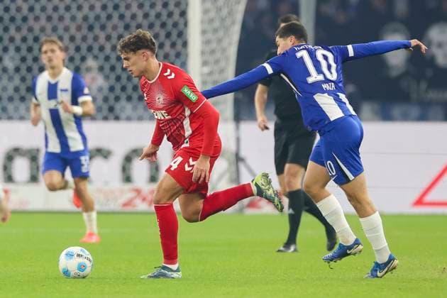 Julian Pauli 1 FC Koeln and Ibrahim Maza Hertha BSC Berlin battle for the ball, 2 Bundesliga, Hertha BSC vs 1 FC Köln, Olympiastadion, November 2, 2024 in Berlin, Germany Photo by Marco Steinbrenner DeFodi Images Julian Pauli 1 FC Koeln and Ibrahim Maza Hertha BSC Berlin battle for the ball, 2 Bundesliga, Hertha BSC vs 1 FC Köln, Olympiastadion, November 2, 2024 in Berlin, Germany Photo by Marco Steinbrenner DeFodi Images DFB DFL REGULATIONS PROHIBIT ANY USE OF PHOTOGRAPHS AS IMAGE SEQUENCES AND OR QUASI VIDEO not used in POL SRB CRO FRA GBR NED ITA USA Defodi 700 berlin koeln 20241102 045 Defodi-700 not used in POL SRB CRO FRA GBR NED ITA USA DFB DFL REGULATIONS PROHIBIT ANY USE OF PHOTOGRAPHS AS IMAGE SEQUENCES AND OR QUASI-VIDEO.