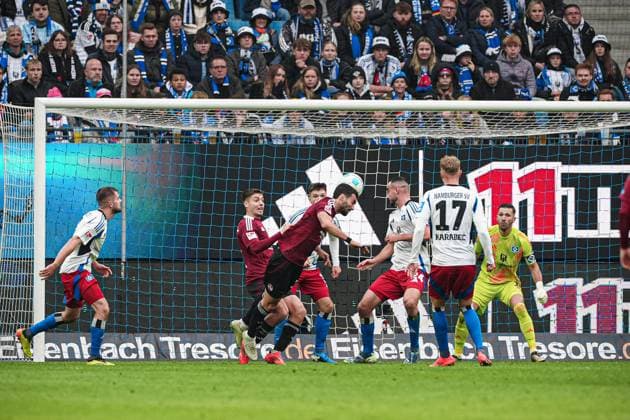 Goal shot Goal chance by header Mahir Emreli 1 FC Nuernberg, 30 GER, Hamburger SV vs 1 FC Nuernberg, Football, 2 Bundesliga, Matchday 11, Season 2024 2025, 03 11 2024 DFL REGULATIONS PROHIBIT ANY USE OF PHOTOGRAPHS AS IMAGE SEQUENCES AND OR QUASI VIDEO GER, Hamburger SV vs 1 FC Nuernberg, Football, 2 Bundesliga, Matchday 11, Season 2024 2025, 03 11 2024 Hamburg Copyright: xEibner-Pressefoto MarcelxvonxFehrnx EP_MFN