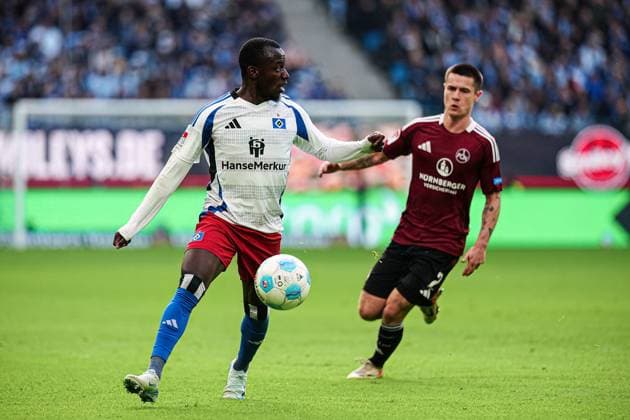 Jean Luc Dompe Hamburger SV, 07 , Oliver Villadsen 1 FC Nuernberg, 02 GER, Hamburger SV vs 1 FC Nuernberg, Football, 2 Bundesliga, Matchday 11, Season 2024 2025, 03 11 2024 DFL REGULATIONS PROHIBIT ANY USE OF PHOTOGRAPHS AS IMAGE SEQUENCES AND OR QUASI VIDEO GER, Hamburger SV vs 1 FC Nuernberg, Football, 2 Bundesliga, Matchday 11, Season 2024 2025, 03 11 2024 Hamburg Copyright: xEibner-Pressefoto MarcelxvonxFehrnx EP_MFN