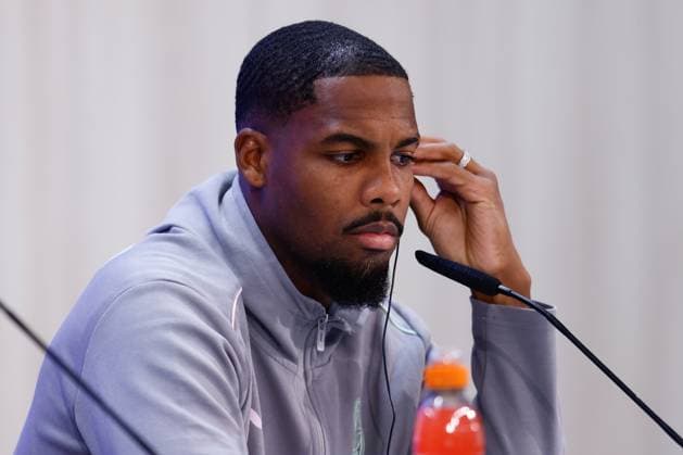 November 4, 2024, Madrid, Madrid, SPAIN: Mike Maignan of AC Milan attends his press conference, PK, Pressekonferenz ahead of the UEFA Champions League, football match against Real Madrid, at Santiago Bernabeu stadium on November 4, 2024, in Madrid, Spain. Madrid SPAIN - ZUMAa181 20241104_zaa_a181_109 Copyright: xDennisxAgyemanx