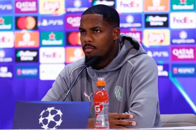 November 4, 2024, Madrid, Madrid, SPAIN: Mike Maignan of AC Milan attends his press conference, PK, Pressekonferenz ahead of the UEFA Champions League, football match against Real Madrid, at Santiago Bernabeu stadium on November 4, 2024, in Madrid, Spain. Madrid SPAIN - ZUMAa181 20241104_zaa_a181_122 Copyright: xDennisxAgyemanx