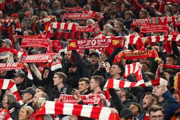 Liverpool fans sings You ll Never Walk Alone before kick-off Liverpool v Bayer 04 Leverkusen, UEFA Champions League, Group Stage, Football, Anfield, Liverpool, UK - 05 Nov 2024 EDITORIAL USE ONLY No use with unauthorised audio, video, data, fixture lists, club league logos or live services. Online in-match use limited to 120 images, no video emulation. No use in betting, games or single club league player publications. Copyright: xPaulxCurrie Shutterstockx 14863785v