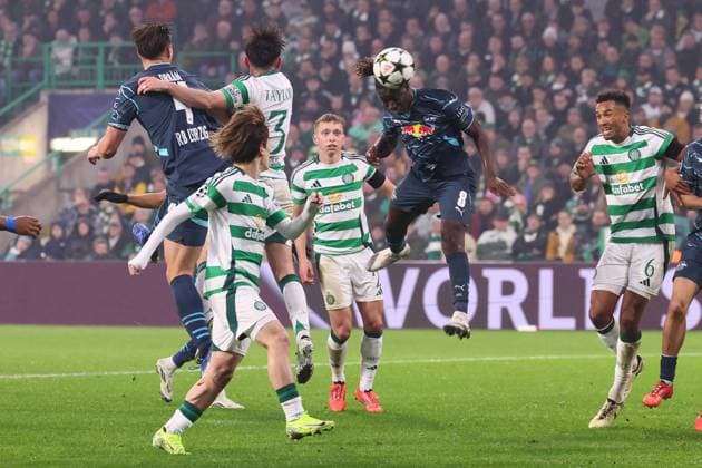 Celtic Glasgow RB Leipzig Champions League Glasgow, 05 11 2024, Celtic Park, Football, UEFA Champions League, Matchday 4 , Celtic Glasgow vs RB Leipzig , In picture header chance Amadou Haidara 8, RB Leipzig , Only editorial use Photo for editorial use only , UEFA regulations prohibit any use of photographs as image sequences and or quasi video ,