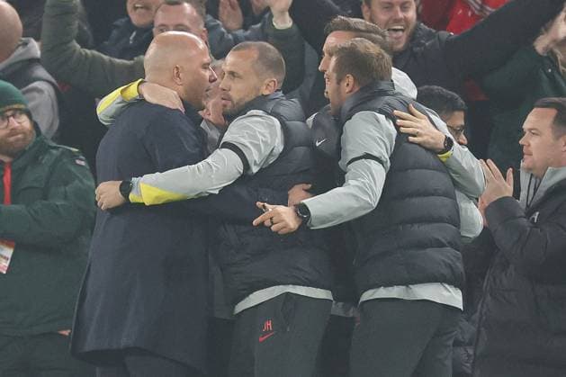 Liverpool head coach Arne Slot celebrates the opening goal with their coaching staff Liverpool v Bayer 04 Leverkusen, UEFA Champions League, Group Stage, Football, Anfield, Liverpool, UK - 05 Nov 2024 EDITORIAL USE ONLY No use with unauthorised audio, video, data, fixture lists, club league logos or live services. Online in-match use limited to 120 images, no video emulation. No use in betting, games or single club league player publications. Copyright: xPaulxCurrie Shutterstockx 14863785cu