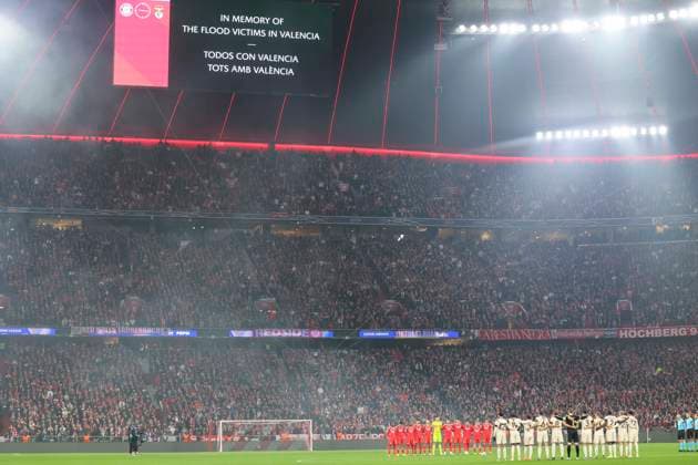 The players of FC Bayern Munich and Benfica SL commemorate the victims of the flood disaster in Valencia in a minute s silence, UEFA Champions League 2024 25 League Phase MD4, FC Bayern Munich v SL Benfica, Allianz Arena, November 06, 2024 in Munich, Germany Photo by Marco Steinbrenner DeFodi Images The players of FC Bayern Munich and Benfica SL commemorate the victims of the flood disaster in Valencia in a minute s silence, UEFA Champions League 2024 25 League Phase MD4, FC Bayern Munich v SL Benfica, Allianz Arena, November 6, 2024 in Munich, Germany Photo by Marco Steinbrenner DeFodi Images not used in POL SRB CRO FRA GBR NED ITA USA Defodi 700 muenchen lisbon 20241106 023 Defodi-700 not used in POL SRB CRO FRA GBR NED ITA USA