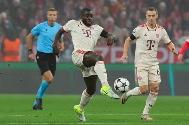 Dayot Upamecano FC Bayern Muenchen controls the ball, UEFA Champions League 2024 25 League Phase MD4, FC Bayern München v SL Benfica, Allianz Arena, November 06, 2024 in Munich, Germany Photo by Marco Steinbrenner DeFodi Images Dayot Upamecano FC Bayern Muenchen controls the ball, UEFA Champions League 2024 25 League Phase MD4, FC Bayern München v SL Benfica, Allianz Arena, November 6, 2024 in Munich, Germany Photo by Marco Steinbrenner DeFodi Images not used in POL SRB CRO FRA GBR NED ITA USA Defodi 700 muenchen lisbon 20241106 032 Defodi-700 not used in POL SRB CRO FRA GBR NED ITA USA