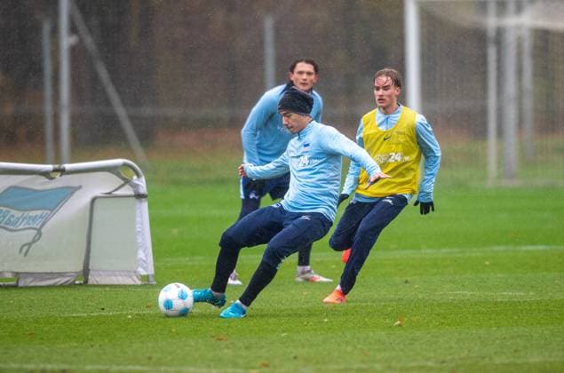 Football, Men, Season 2024 25, 2 Bundesliga, Hertha BSC, Training, f l Ibrahim Maza Hertha BSC , Lukas Michelbrink Hertha BSC , back Fabian Reese Hertha BSC , 19 11 2024, Copyright: xSebastianxRäppold MatthiasxKochx