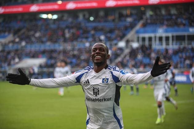 The 1 2 by Jean Luc Dompe Hamburger SV, 7 , Karlsruher SC vs Hamburger SV, Football, 2 Bundesliga, Matchday 14, 2024 2025, 01 12 2024, DFL REGULATES PROHIBIT ANY USE OF PHOTOGRAPHS AS IMAGE SEQUENCES AND OR QUASI VIDEO, Karlsruher SC vs Hamburger SV, Football, 2 Bundesliga, Matchday 14, 2024 2025, 01 12 2024 Karlsruhe Copyright: xEibner-Pressefoto JanxPrihodax EP_JPA