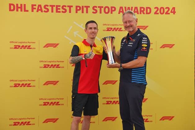 Jonathan Wheatley, Oracle Red Bull Racing, DHL Fastest Pitstop Award 2024, ARE, Formula 1 World Championship, Abu Dhabi Grand Prix, Yas Marina Circuit, 08 12 2024 ARE, Formula 1 World Championship, Abu Dhabi Grand Prix, United Arab Emirates, Yas Marina Circuit, 08 12 2024 Abu Dhabi Copyright: xEibner-Pressefoto AnnikaxGrafx EP_AGF