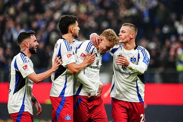 Goal celebration Hamburger SV after scoring 2 1 Adam Karabec Hamburger SV, 17 GER, Hamburger SV vs SV Darmstadt 98, Football, 2 Bundesliga, Matchday 15, Season 2024 2025, 08 12 2024 DFL REGULATIONS PROHIBIT ANY USE OF PHOTOGRAPHS AS IMAGE SEQUENCES AND OR QUASI VIDEO GER, Hamburger SV vs SV Darmstadt 98, Football, 2 Bundesliga, Matchday 15, Season 2024 2025, 08 12 2024 Hamburg Copyright: xEibner-Pressefoto MarcelxvonxFehrnx EP_MFN